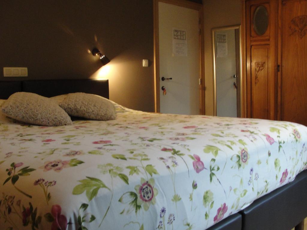 B&B Hedera Herne Bagian luar foto